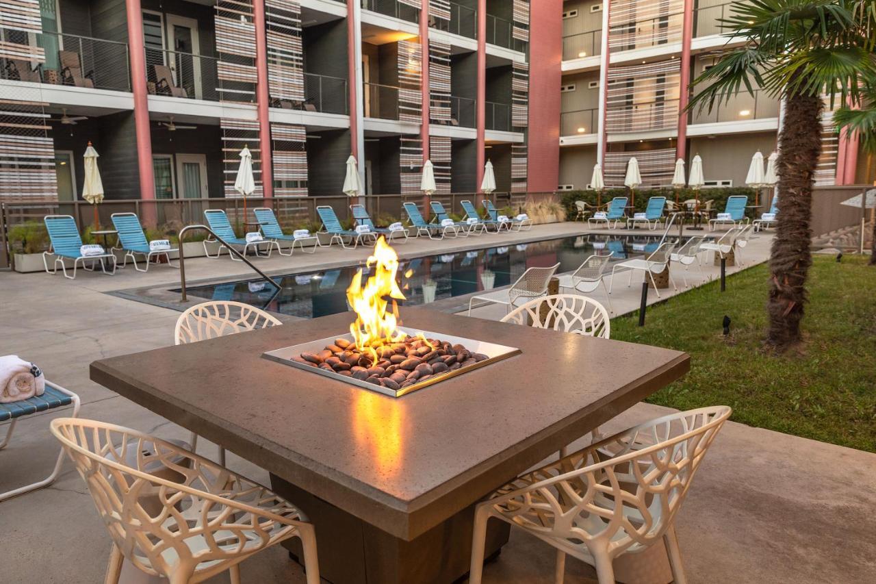 East Austin Hotel Exterior photo